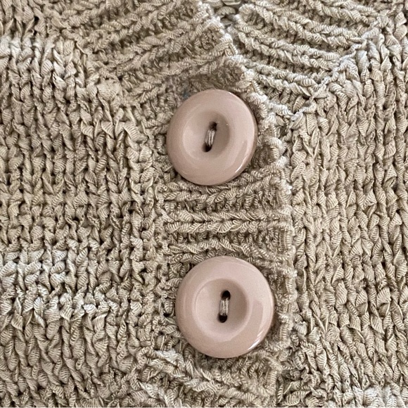 🌟HOST PICK🌟 August Silk Cardigan - Picture 5 of 13